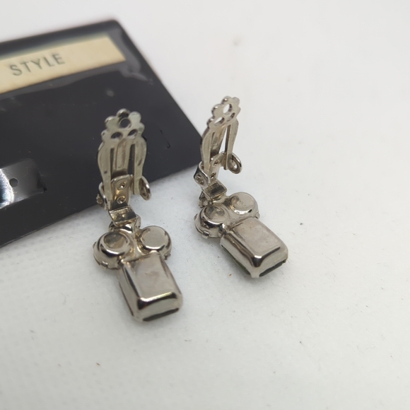 Rhinestones & Simulated Peridot Drop Earrings 14K White Gold Plated Silver Clip - Picture 4 of 7